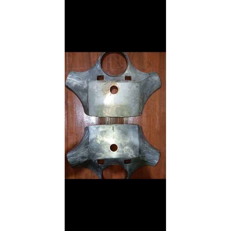 batok stang  bagian atas babet vespa PX PS series