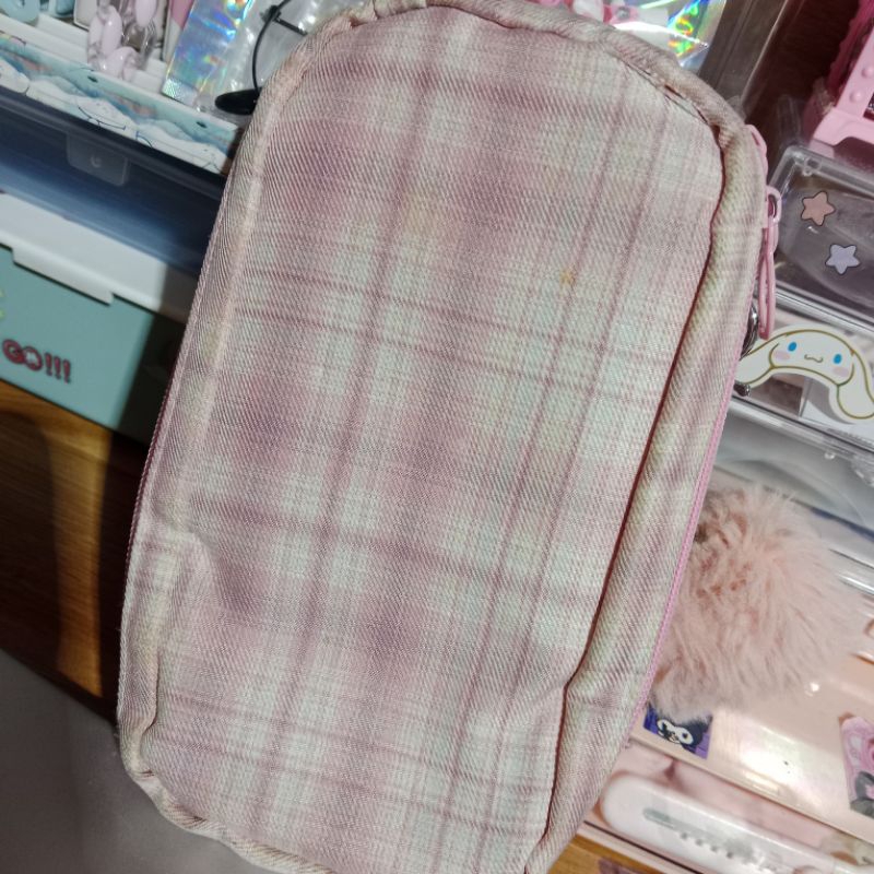 

Wenwen PRELOVED - Pink Aesthetic with many function pencil box