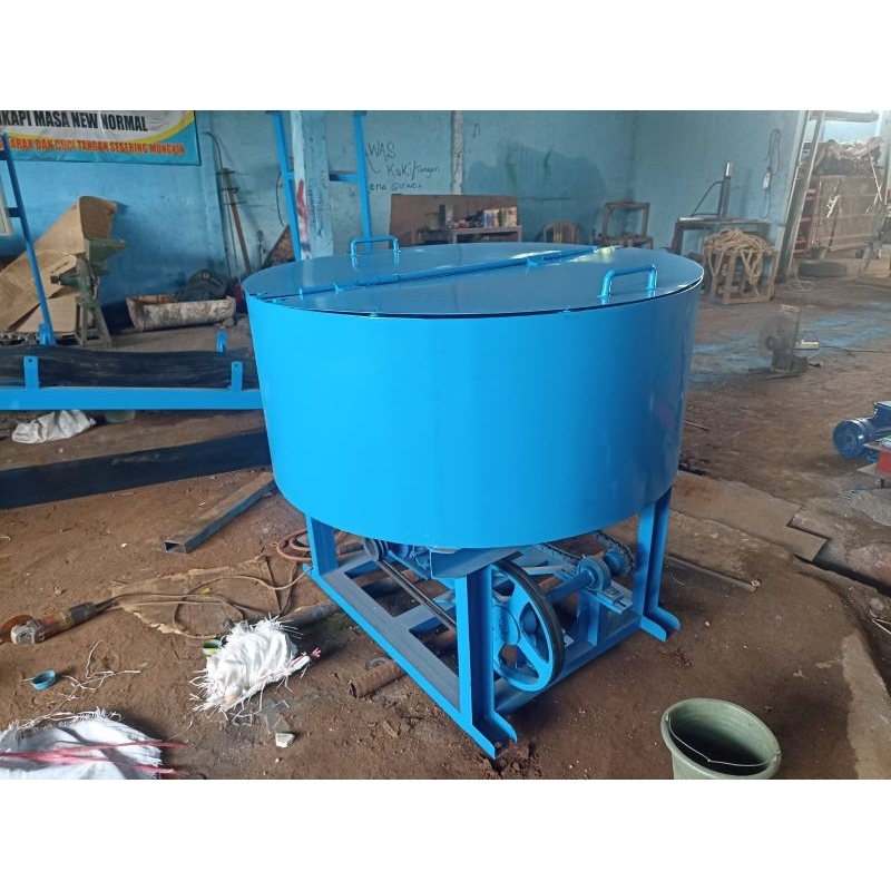 Mixer Pengaduk Paving Block dan Batako