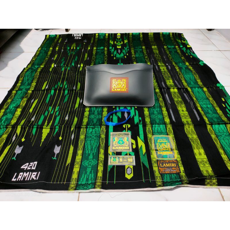 Sarung lamiri sge sutra mesres