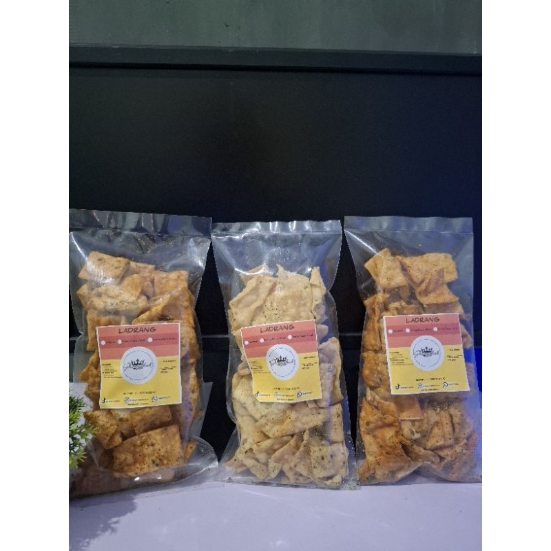 

Keripik Ladrang Isi 3 Lebih Murah & Hemat