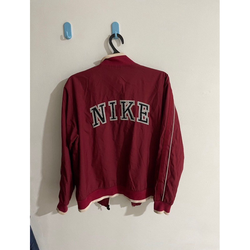 nike varsity vintage original