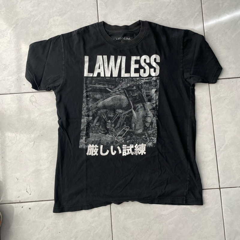 Kaos Lawless second