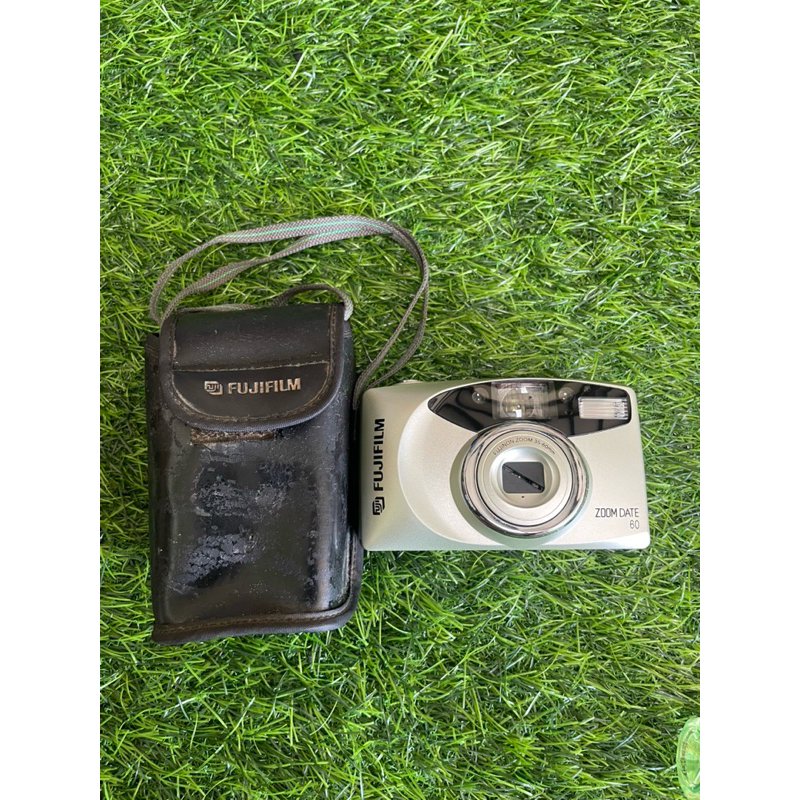 Kamera Analog FUJIFILM ZOOM DATE 60
