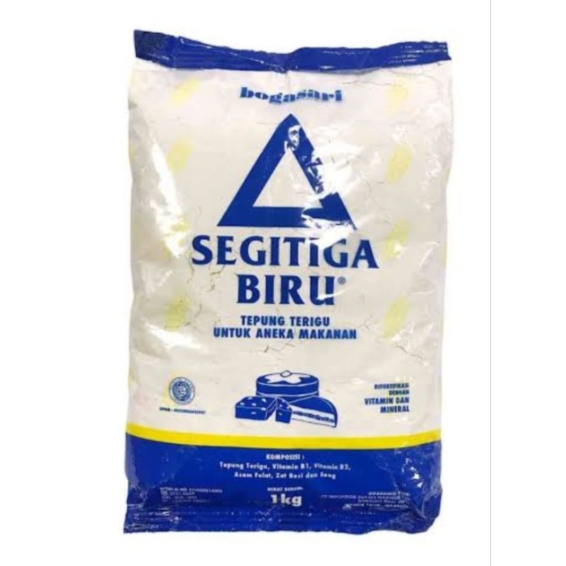 

SEGITIGA BIRU TEPUNG 1KG BENING