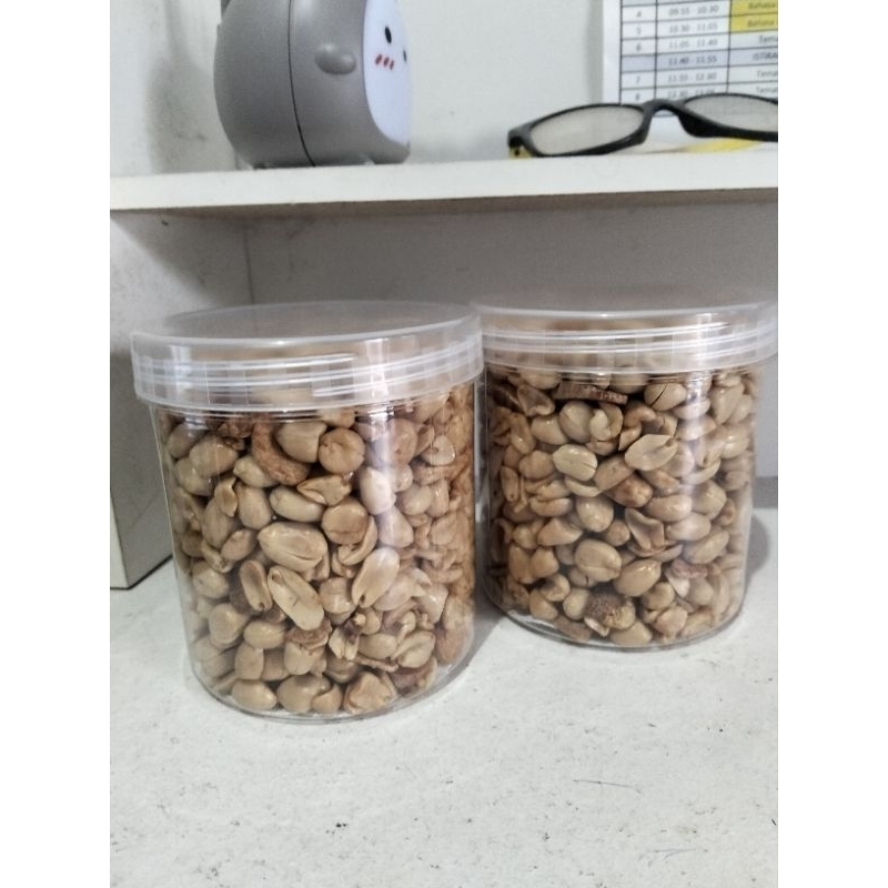

kacang bawang enak banget renyah