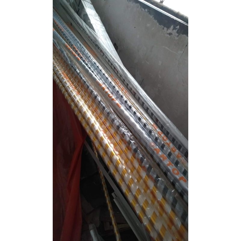 Rel Gorden 1 lonjor 6m kosongan pipa saja