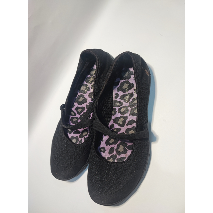 Sepatu Skechers Breathe Easy Love Too 100020BLK. Sepatu Wanita. Second/Bekas Original size 39EU/26CM