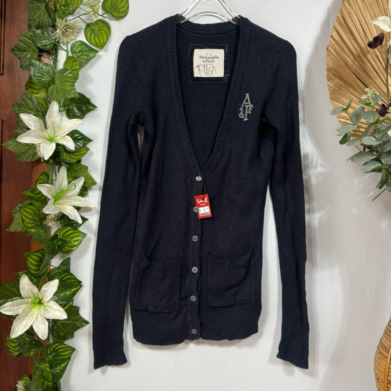 Cardigan Hitam Abercrombie