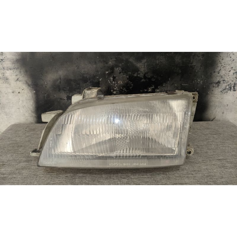 Headlamp lampu depan Toyota Corona absolute original