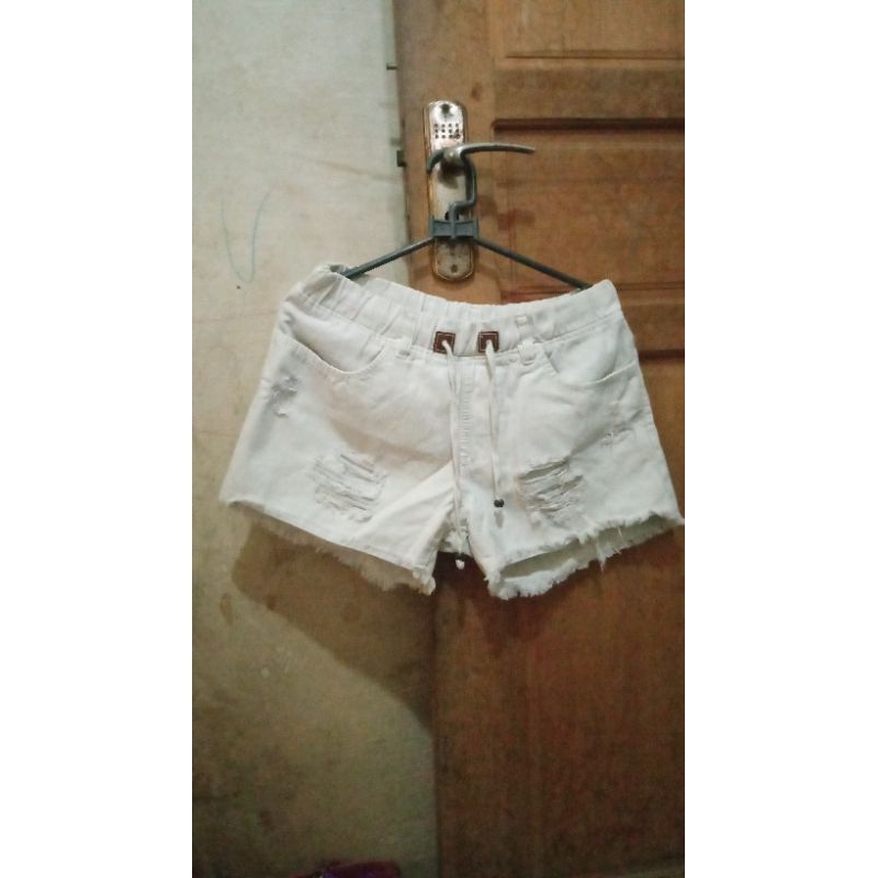Celana jeans wanita celana hotpants terkini putih susu