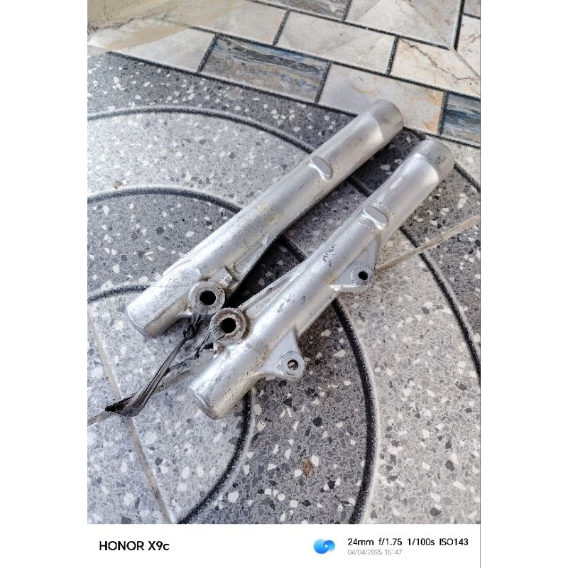 bottom tabung shock breaker depan satu set kanan kiri supra x / fit old lama kode kev original ori a