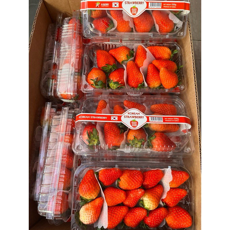 

Fresh Strawberry Korea dominan manis juicy per pack 330 gram