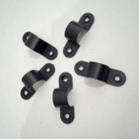 Klem Conduit Clipsal 20mm Hitam 1/2" Clamp Penjepit Pipa Sadel Klem