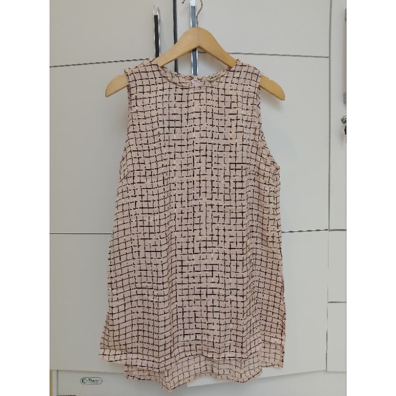 Atasan Wanita / Tanktop / Baju Wanita Preloved
