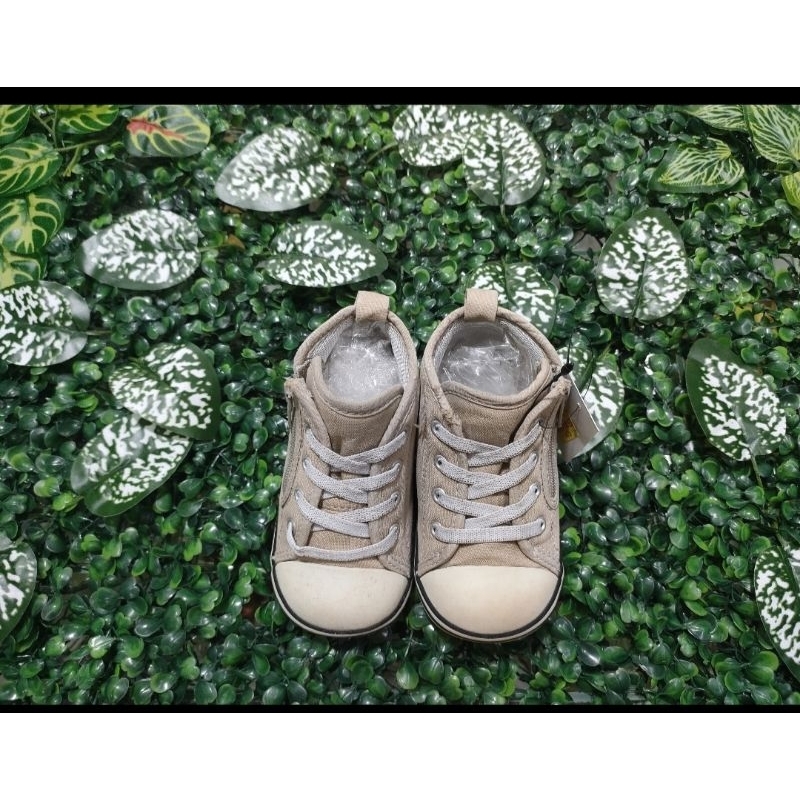 SEPATU SECOND ANAK