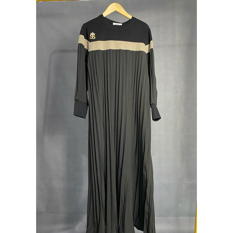 Shellasaukia Gamis Plisket Terbaru