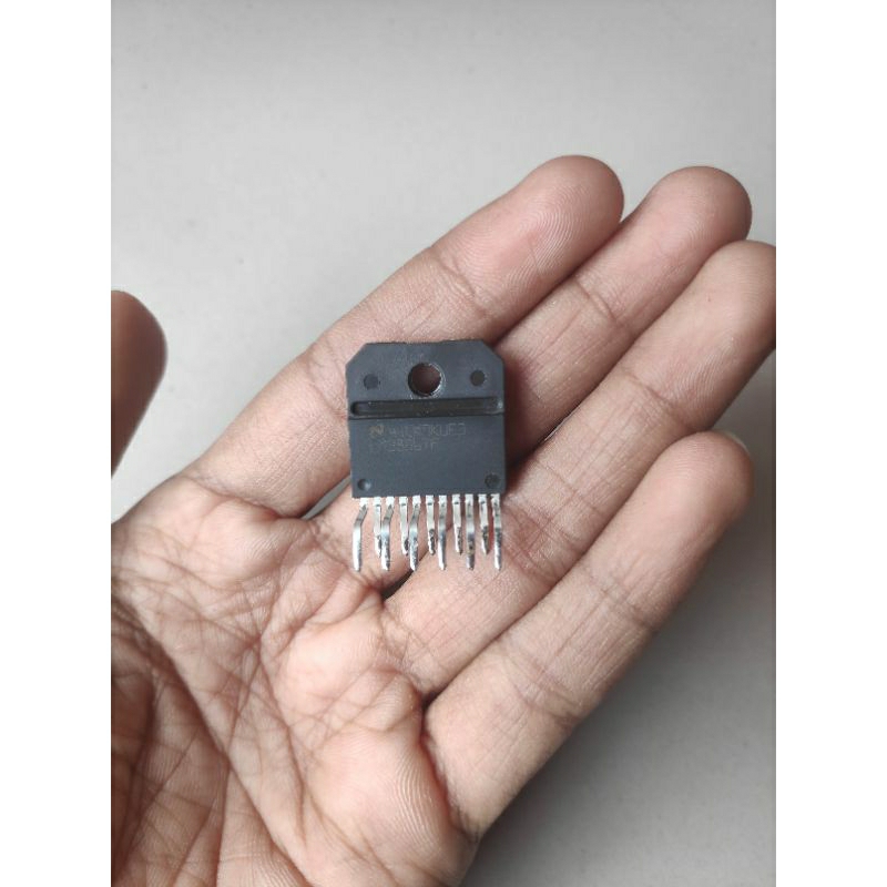 IC gainclone Lm3886