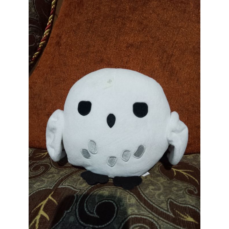 boneka burung hantu