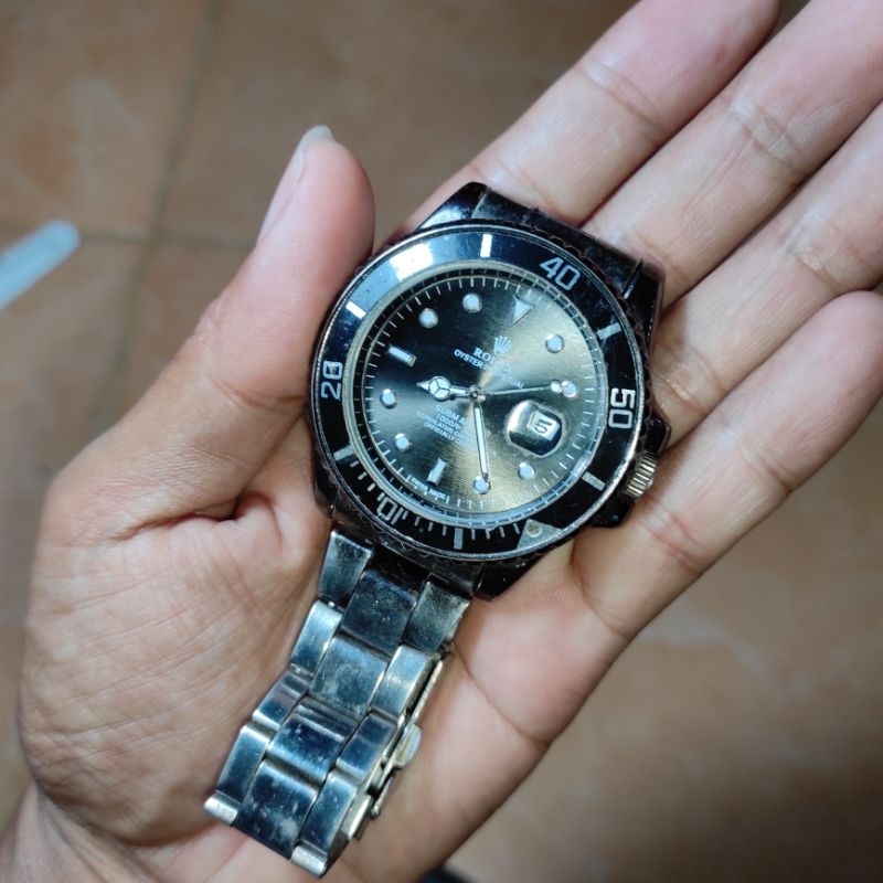jam tangan rolex bekas jam tangan baterai masih hidup (baca deskripsi)