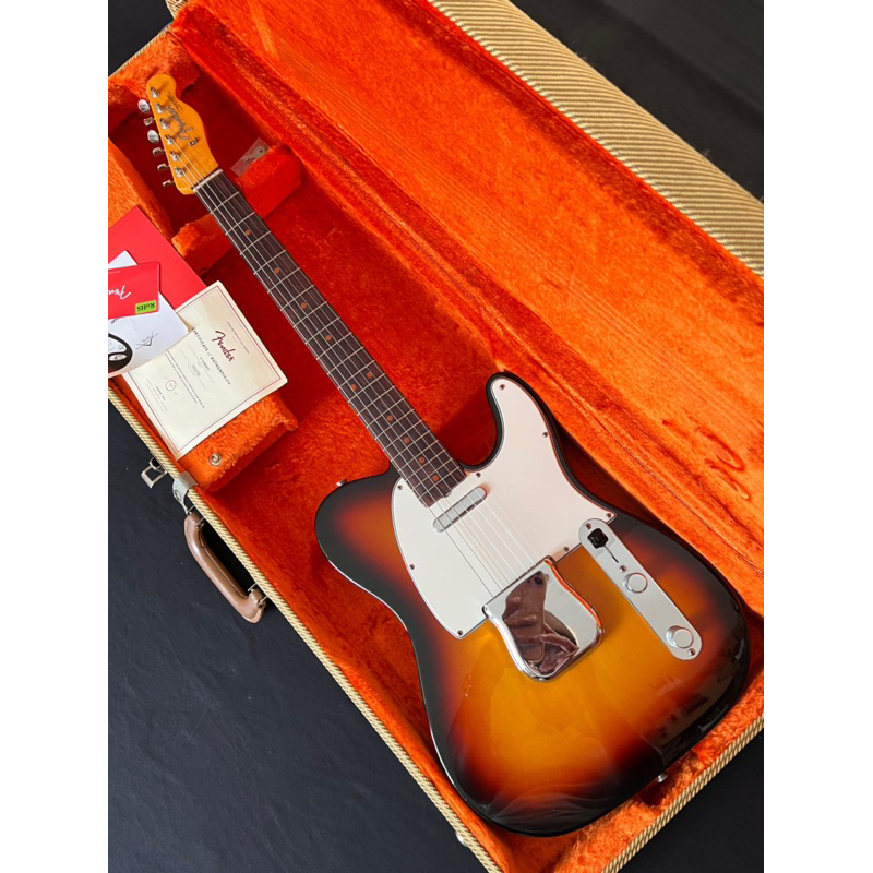 Fender AVRI II 1963 Telecaster Sunburst