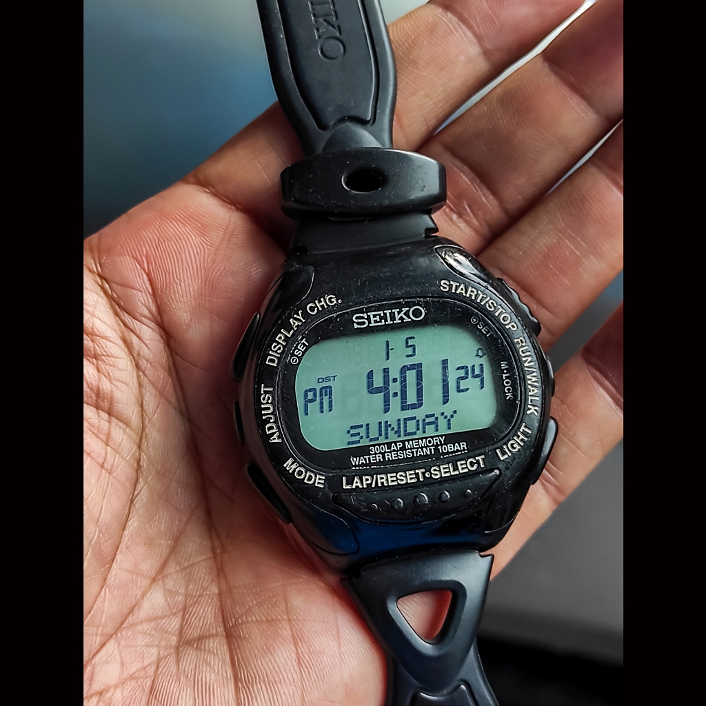 Seiko Prospex Super Runner All Black Quartz Japan