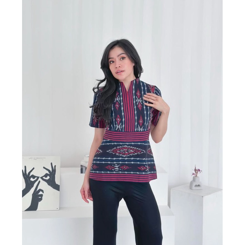 Blouse kerja wanita - Baju tenun wanita - Baju tenun endek premium