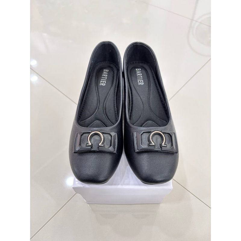 sepatu bartier hak