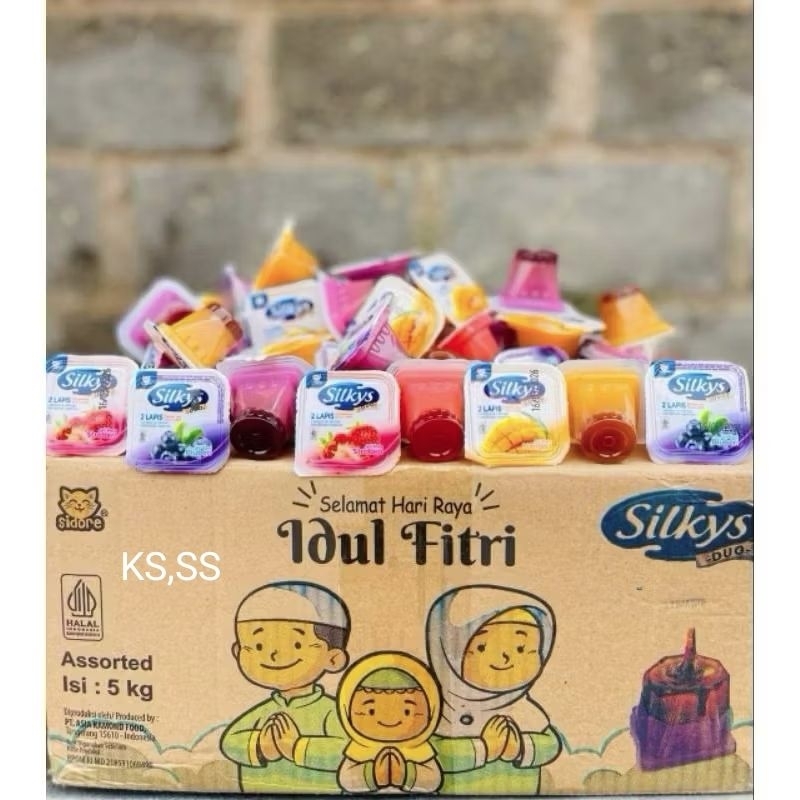 

KS - 50 Pcs Silkys Puding Duo Lapis Gula Aren / Silkys Puding Kiloan / Silkys Puding Curah