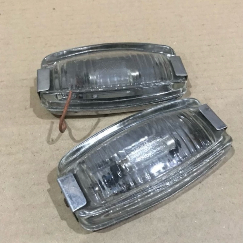 Lampu Plafon Universal Mobil Kuno