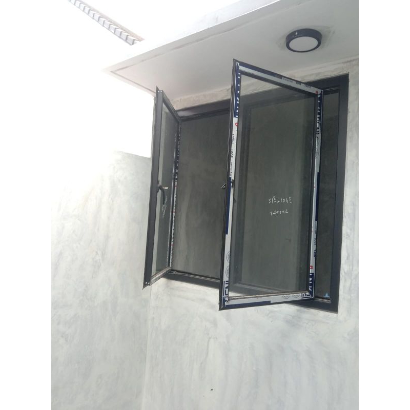 jendela 3 daun, bahan Inkalum+kaca polos 5mm