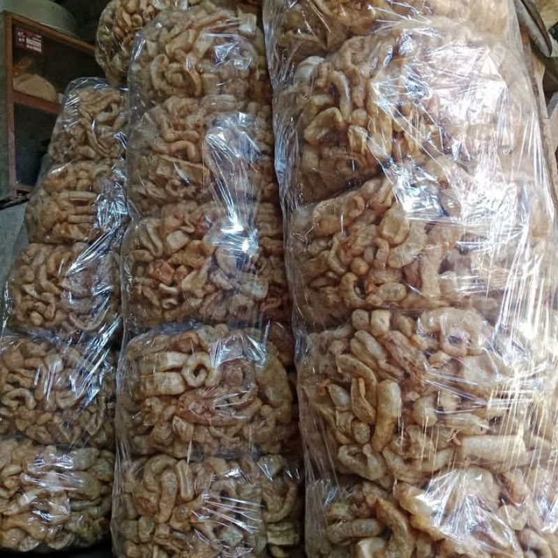

Krupuk Rambak/Krupuk rambak Kulit babi/krupuk rambak asli bali 1kg/krupuk gurih/krupuk enak