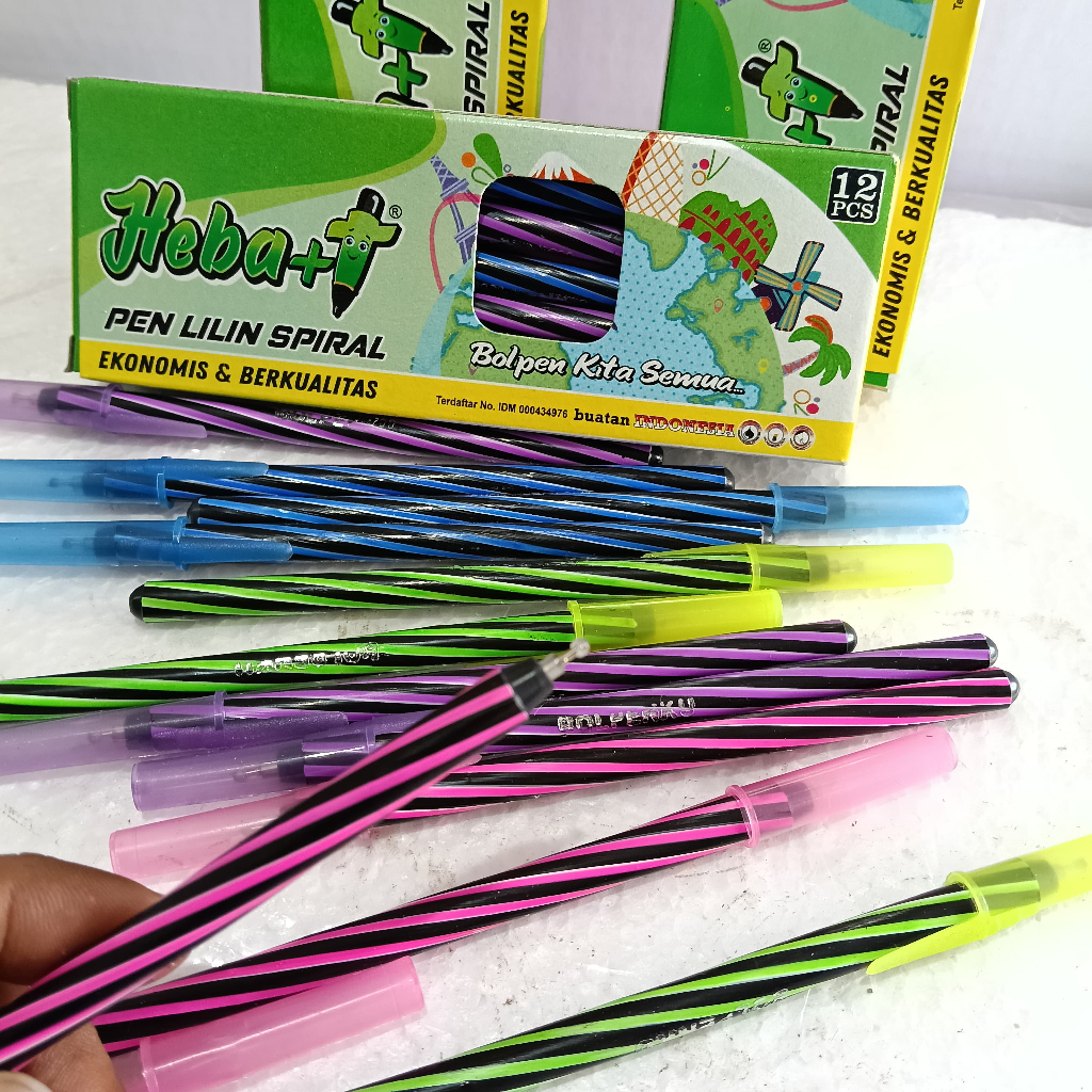 

PENA MURAH 1 KOTAK BOLPENKU BALLPOINT PEN HITAM TERANG 0.5MM ULIR 12 BUAH