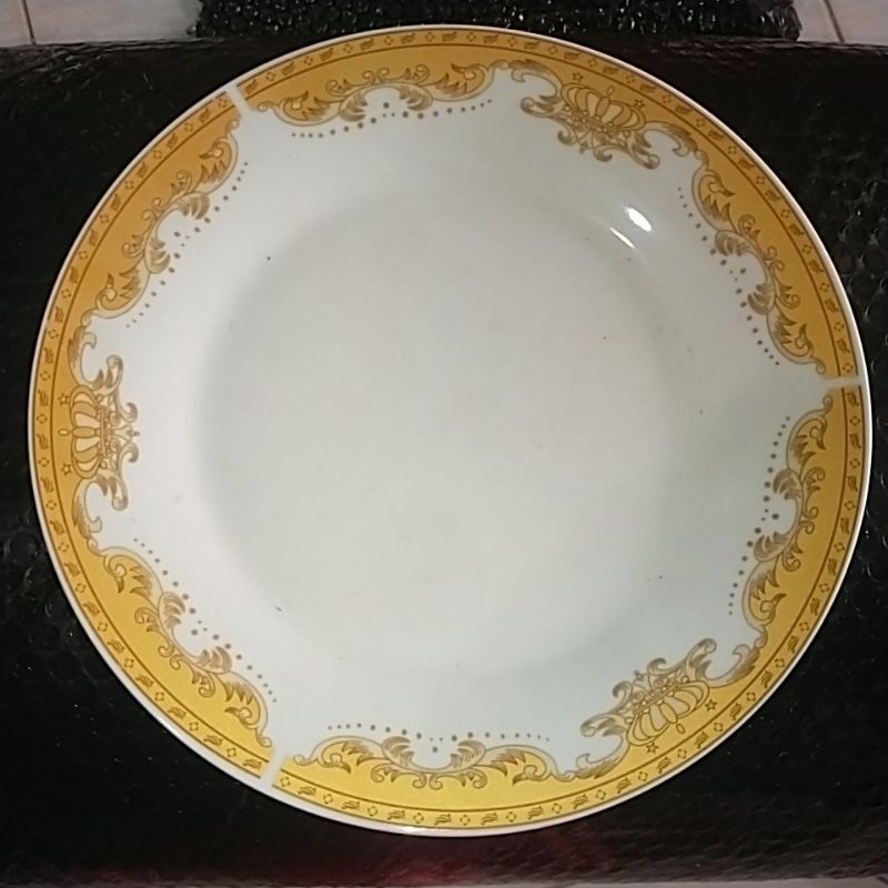 Piring Keramik Ceper Motif Mahkota 1pc