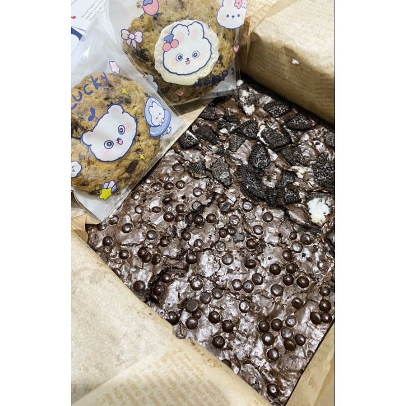 

FUDGY BLISS BROWNIES