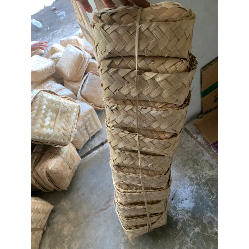 

Besek bambu 20pasang