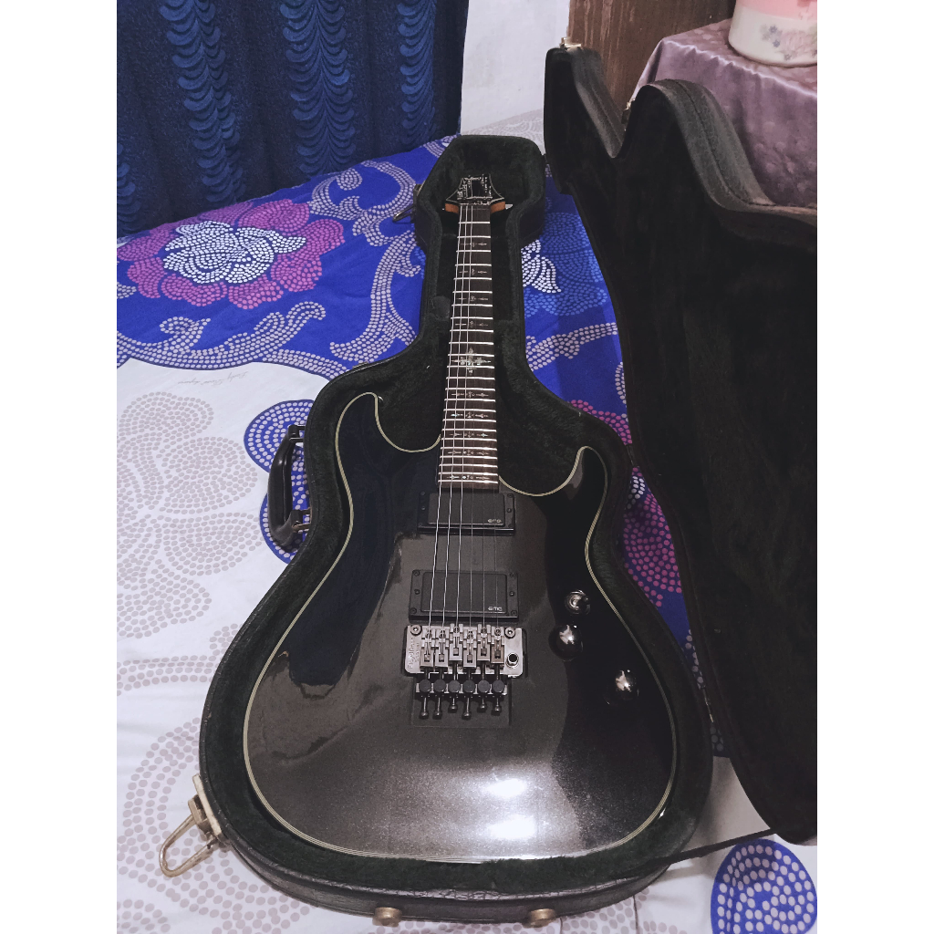 Gitar Schecter damien elite 6 fr EMG 81-85 Made in Korea Original Like New Gitar koleksi