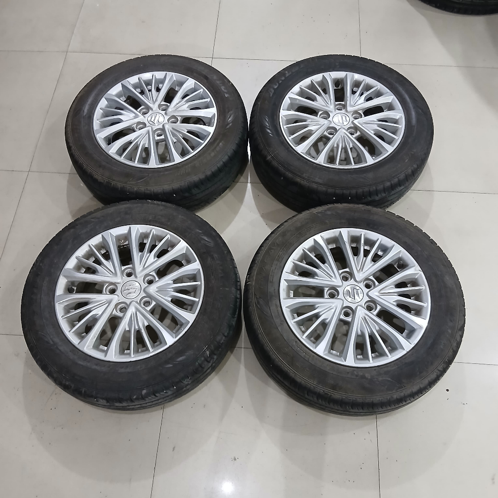 velg/pelek mobil second original ertiga ring15 baut 5x114+ban 185 60 Dunlop ensave