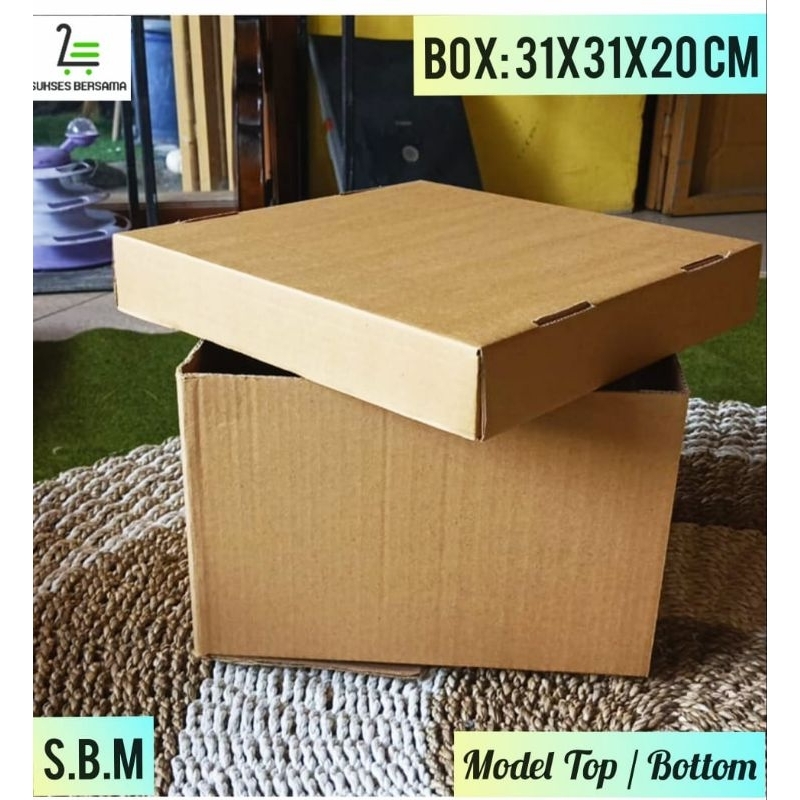 

Box 31x31x20 cm(Top / Boot pelangi 2)/Kardusbox/Tart/Puding/Packaging