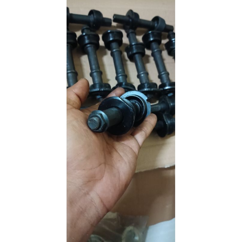 BB kotak FP vintage 3speed 122,5mm NOS