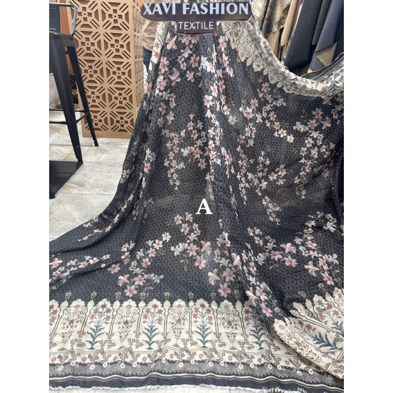 Kain Paris Silk Premium Motif// Harga Per Setengah Meter (50 cm)