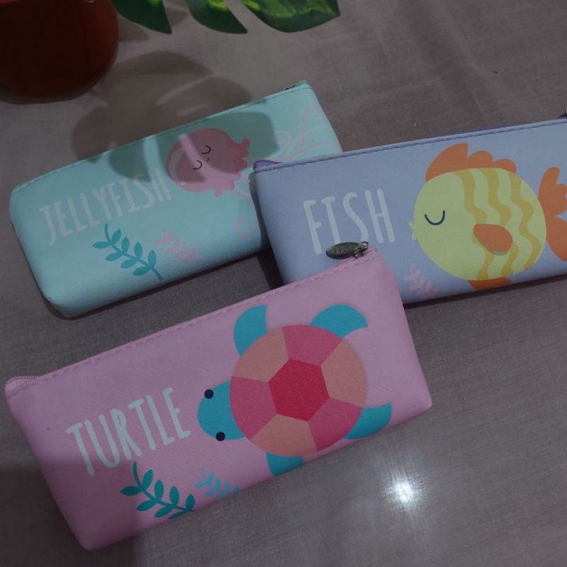 

[YOBANA] KOTAK PENSIL TEMPAT PENSIL PENCIL CASE HEWAN LAUT JELLYFISH UBUR-UBUR FISH IKAN TURTLE KURA-KURA LUCU UNIK