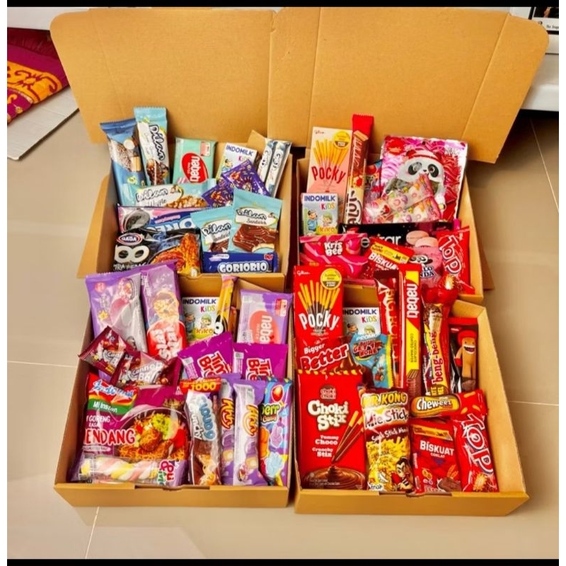 

Snack Box/Hampers cemilan/kado ultah, wisuda, dll