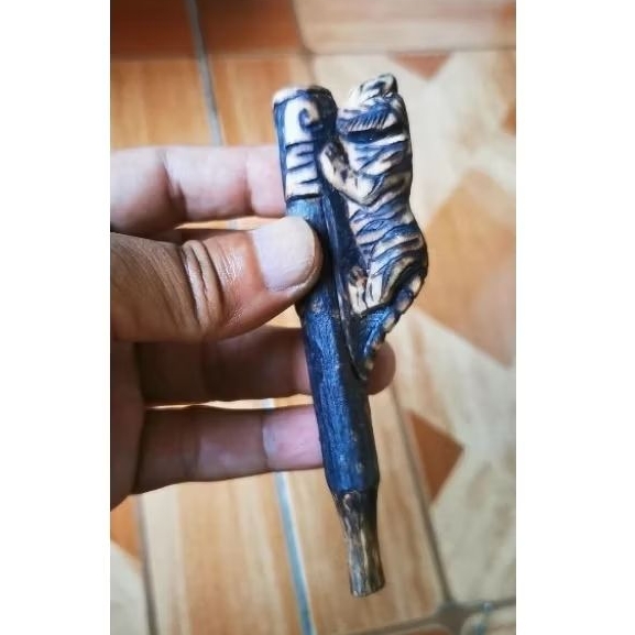 Once Pipa Kayu Kaboa sancang motip macan