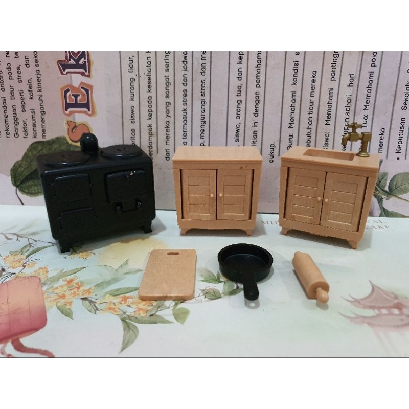 Sylvanian Families - Kitchen Set Preloved