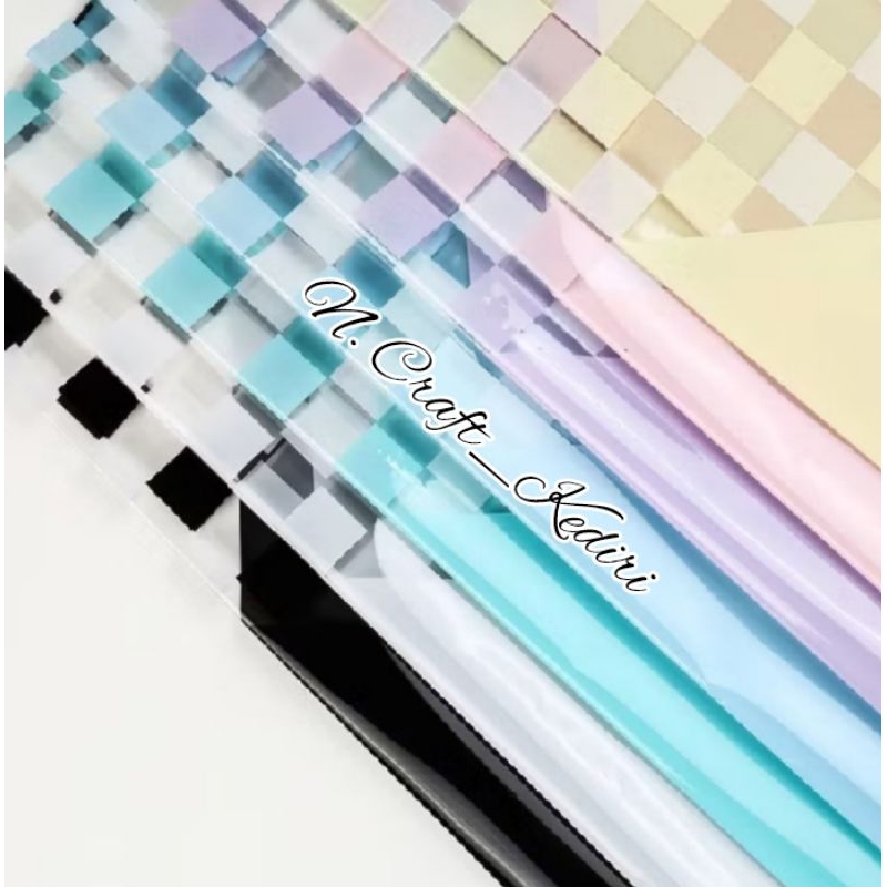 

Kertas Cellophane Motif Kotak FREE PACKING Kertas Buket Bunga Cube Transparan Cellophane Rubik's Cube opp Kertas Kado Motif Kertas Buket Bunga