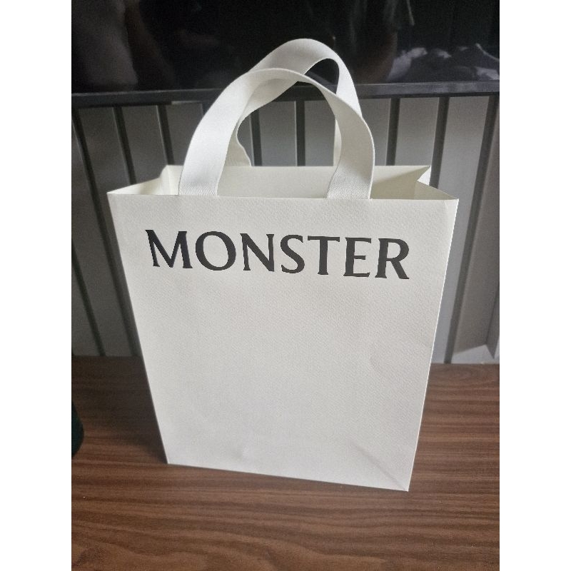 

Paper Bag Gentle Monster ori Korea