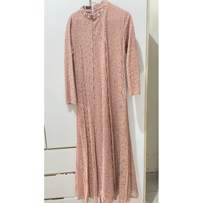 Kebaya terusan Dusty Pink