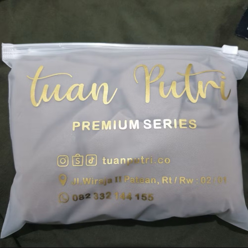 

Zipper Bag Costume 20x15 free design