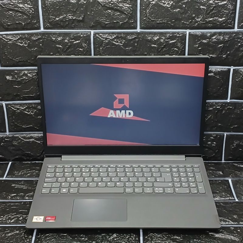 Laptop Lenovo V15-ADA AMD Athlon Gold 3150U 4/128/500GB